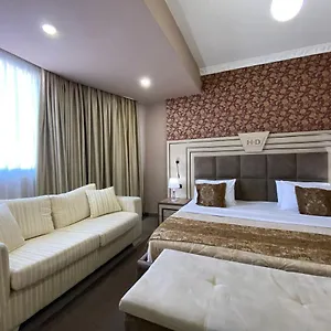 **** Hotel Deluxe Albanië