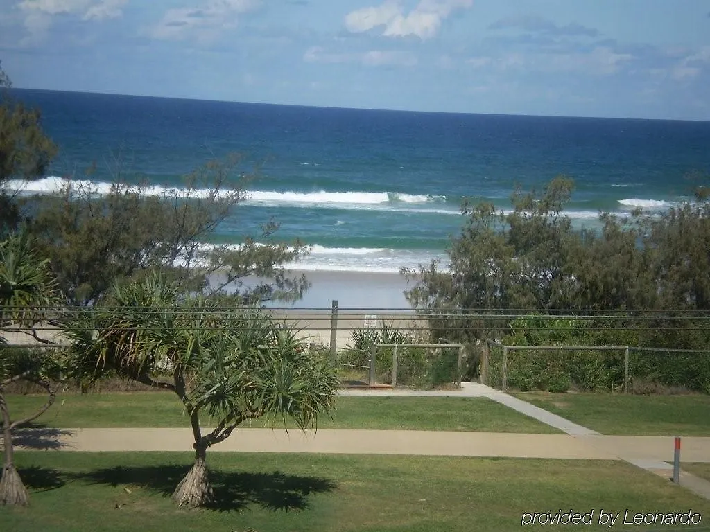 Le Beach Apartments Gold Coast Aparthotel