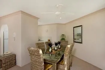 Le Beach Apartments Gold Coast Australia